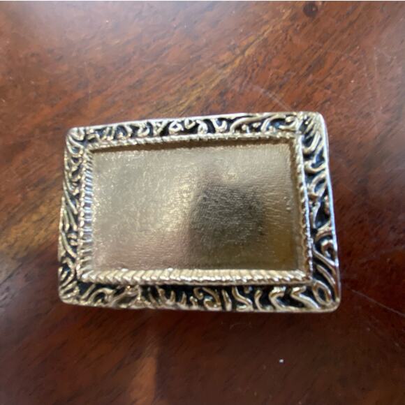 Lot of Two Gold/Black Rectangular Belt buckles - Picture 3 of 6